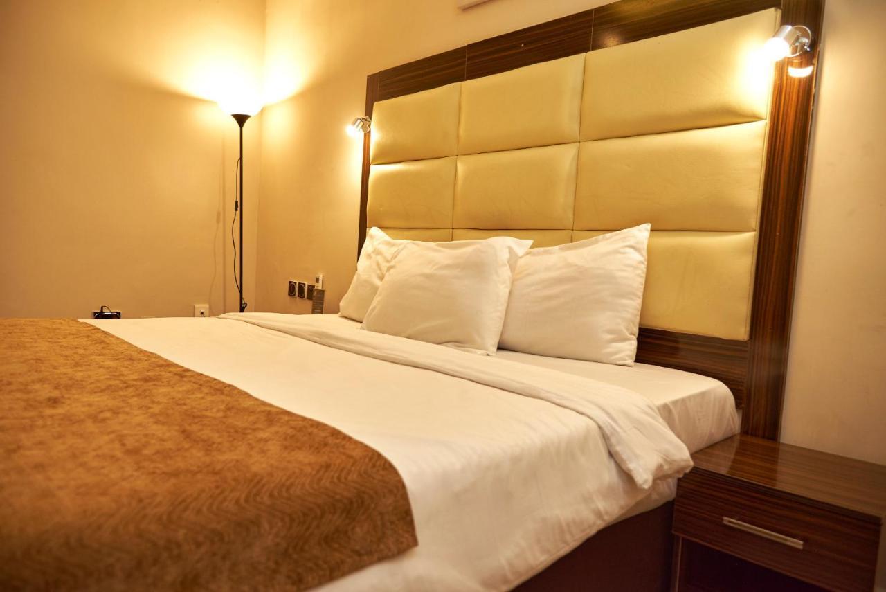 Mayfair Hotel Maitama Abuja Kültér fotó