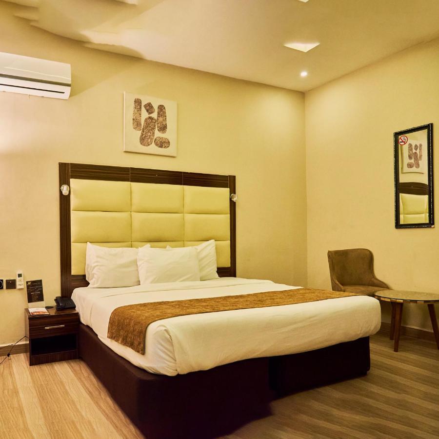 Mayfair Hotel Maitama Abuja Kültér fotó